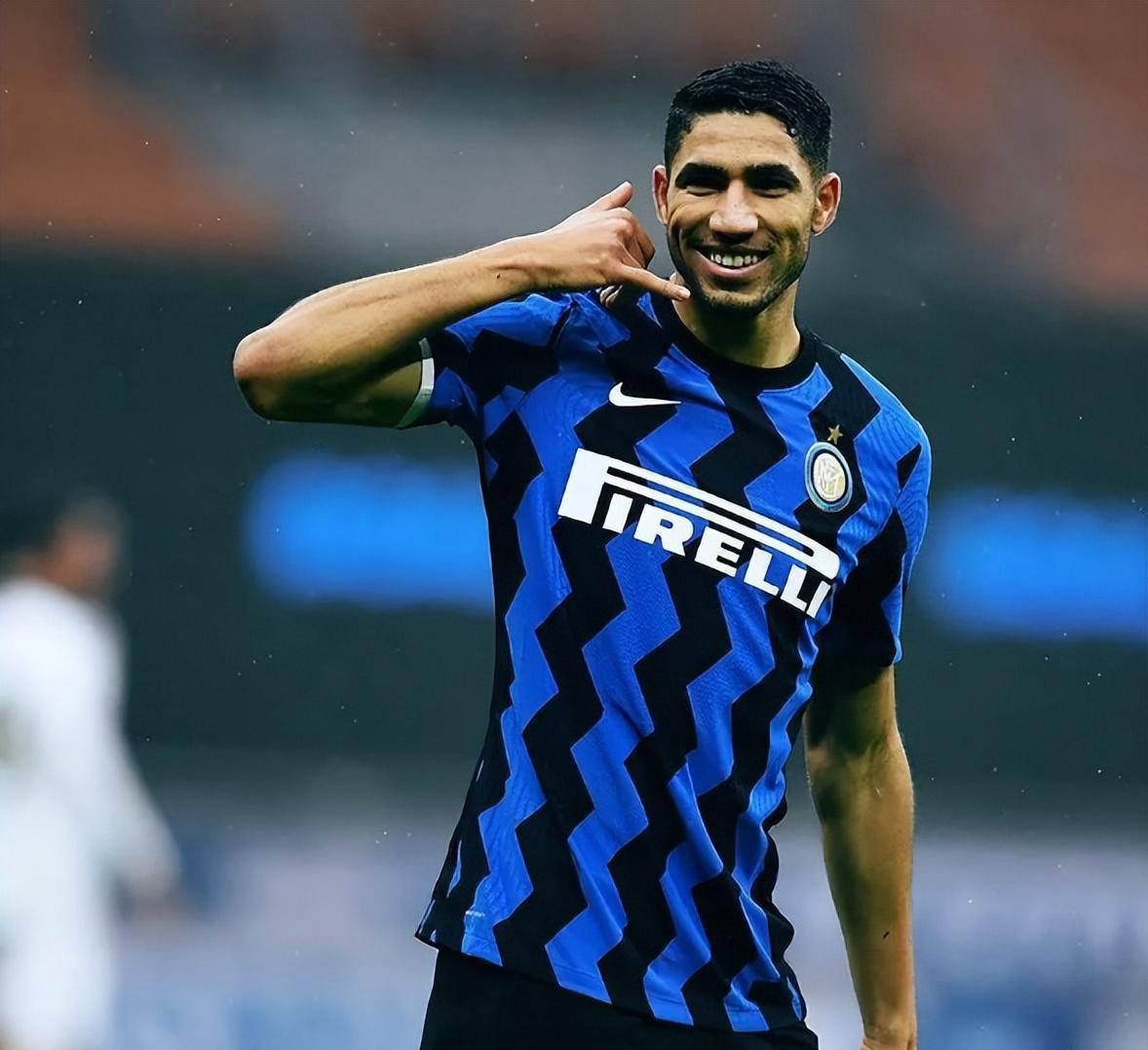 阿什拉夫获得法甲联赛冠军，索默神扑保国米2比2平局