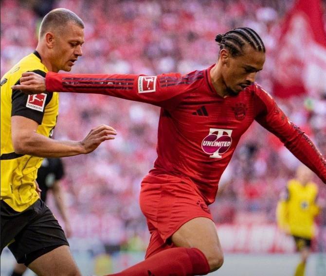 金玟哉送大礼，格纳布里4分钟造2球！拜仁2-2多特，下场死磕国米