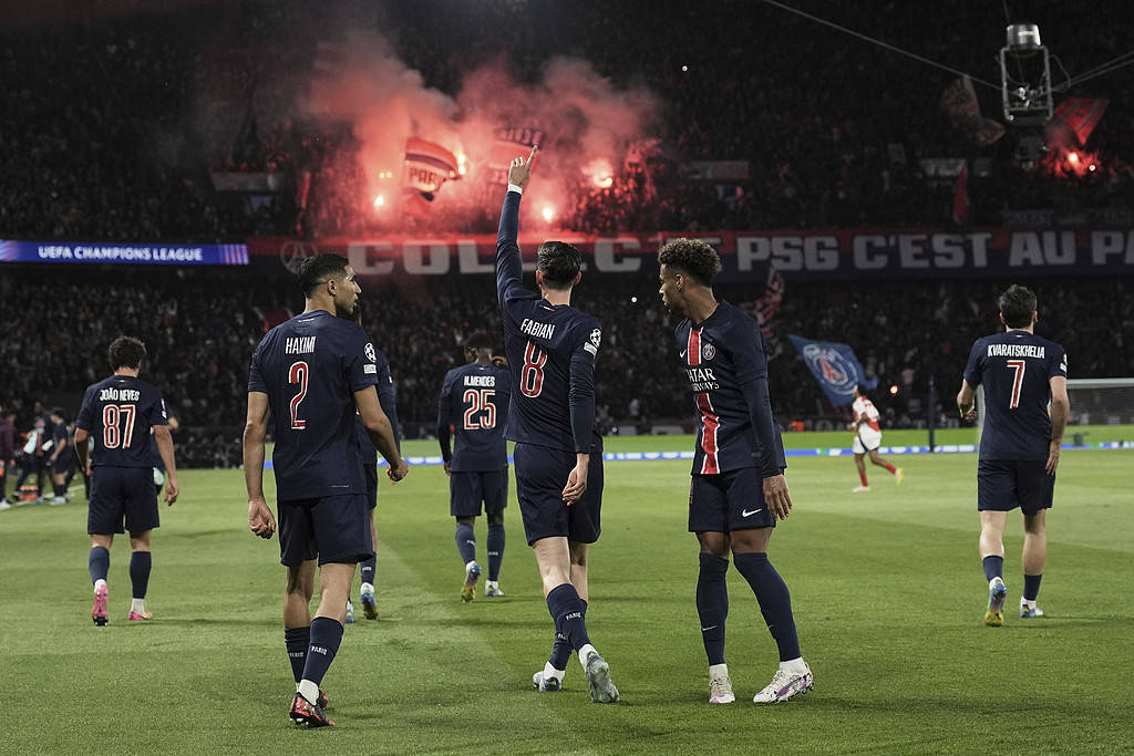 阿森纳被打得毫无脾气，回天无力的阿尔特塔只剩嘴硬