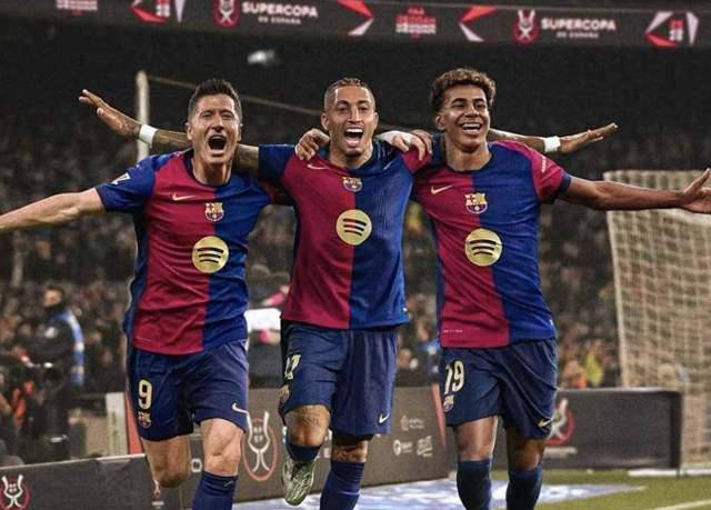 亚马尔角逐金球奖，维尼修斯数据对比反思